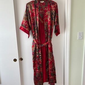 California Dynasty Vintage Robe Set M